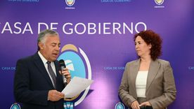 Andrea Molina asumió en el Tribunal de Cuentas. Cornejo nombró a 4 de los 5 integrantes de la cúpula de ese organismo.&nbsp;