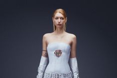 Este invierno, mantenete abrigado y a la moda con las polainas de peluche, te contamos cuáles son las que están en tendencia Foto: @modlook