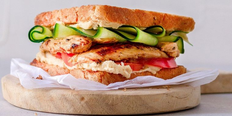 Sandwich de pollo Foto: Cookpad