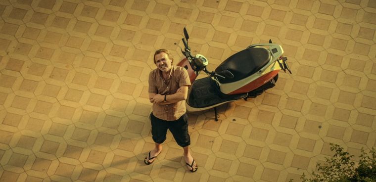 Toca un tema sensible para los hombres desde el humor Foto: Netflix