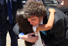 aitana, la nina mendocina que javier milei abrazo en la casa rosada
