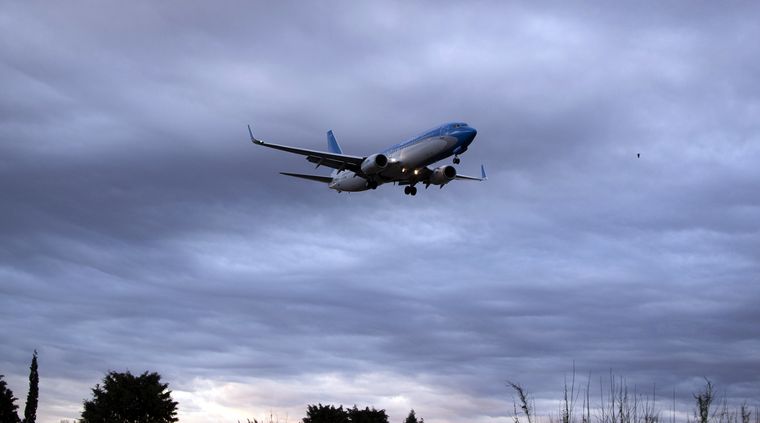 ARCA eliminó el cruce informático entre el Sistema Informático Malvina (SIM) y el Manifiesto de Exportación (MANE) para la vía aérea. ARCA eliminó el cruce informático entre el Sistema Informático Malvina (SIM) y el Manifiesto de Exportación (MANE) para la vía aérea.