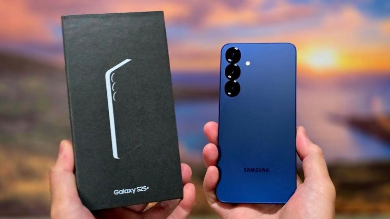 San Valentín con rebaja récord: Galaxy S25 Plus en Mercado Libre, 51% off, casi $2 millones.