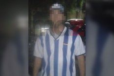 El hombre que logró zafar de la condena por golpear a un policía y lanzar un ladrillo a una patrulla. El hombre que logró zafar de la condena por golpear a un policía y lanzar un ladrillo a una patrulla.