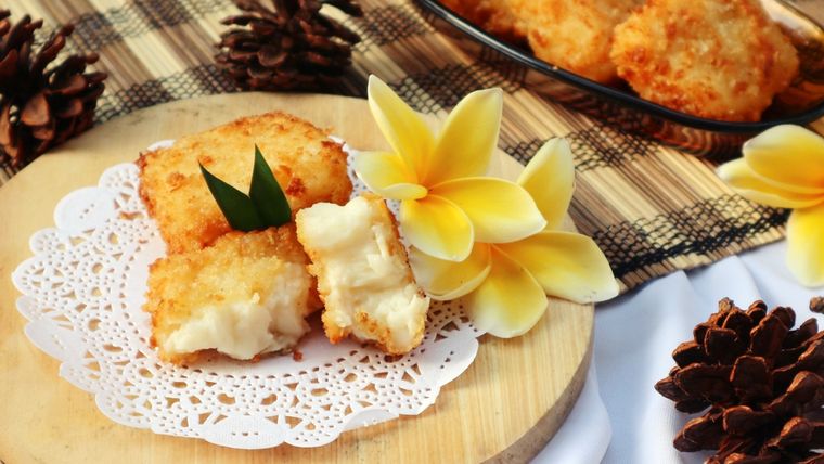 La receta de leche frita se puede aromatizar con canela, limón o vainilla, dándole un toque personal a cada versión. La receta de leche frita se puede aromatizar con canela, limón o vainilla, dándole un toque personal a cada versión.