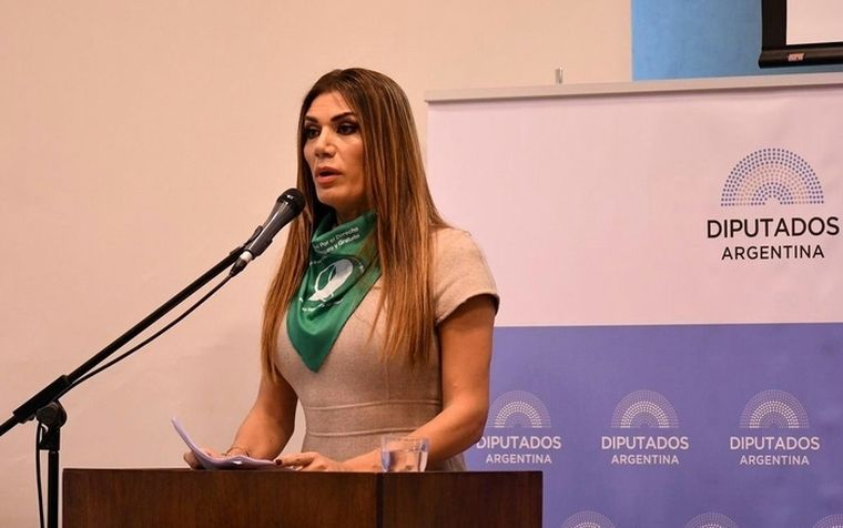 Florencia de la V, activista.