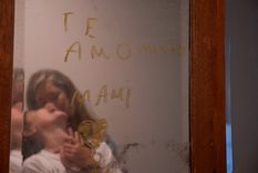 Lo que comenzó como un vínculo escolar en 2023, en el aula de una escuela de Bahía Blanca, terminó convirtiéndose en una historia de adopción que cambió dos vidas.