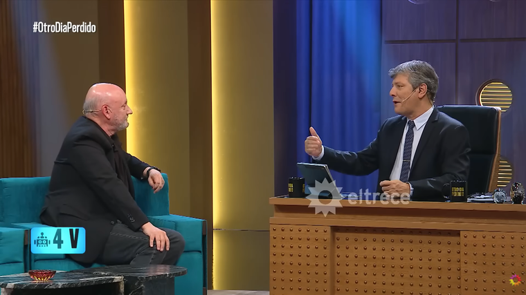 Juan José Campanella le recriminó a Mario Pergolini una crítica de años atrás. Foto: captura de video YouTube/ El Trece. Juan José Campanella le recriminó a Mario Pergolini una crítica de años atrás. Foto: captura de video YouTube/ El Trece.