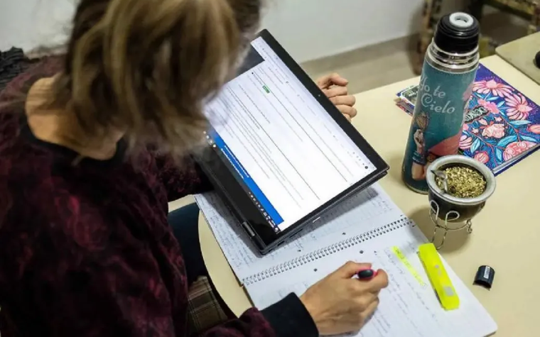 La iniciativa Secundar-T es para mayores de 25 años que viven en la Ciudad de Buenos Aires. Foto: Gobierno de la Ciudad de Buenos Aires