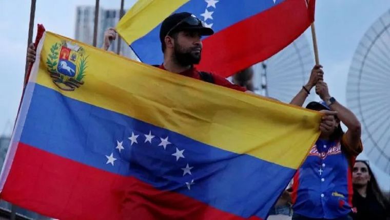 El 7 de abril expira el beneficio para unos 350.000 venezolanos. Foto: BBC