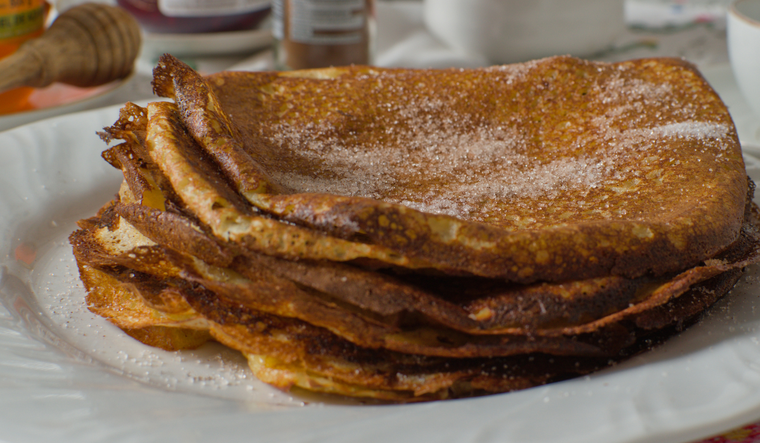 La receta de frixuelos es una de las más antiguas de la repostería asturiana.