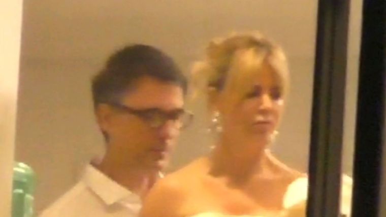 La pareja se casó en el departamento de Puerto Madero donde viven. La pareja se casó en el departamento de Puerto Madero donde viven.