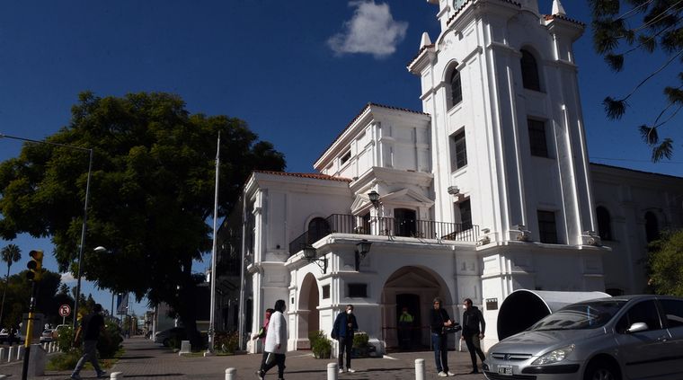 La campaña apareció en el centro del departamento. Foto: ALF PONCE / MDZ