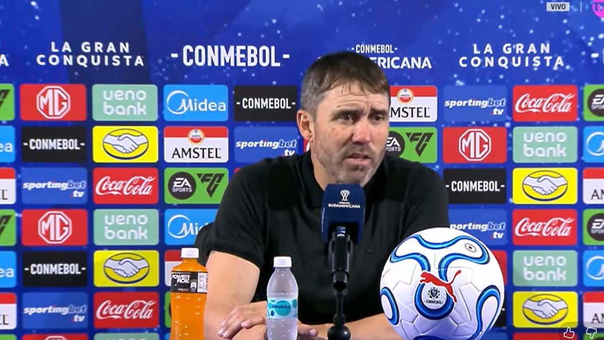 La fuerte queja de Coudet tras el agónico triunfo de River y una frase muy Gallardo: 