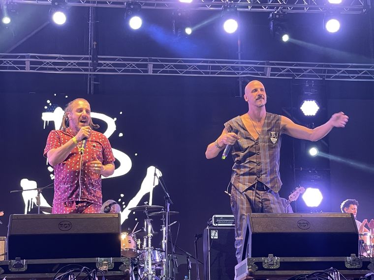 La banda porteña se presentó en el Multiespacio Cultural de Luján de Cuyo Foto: Gabriel Sotelo