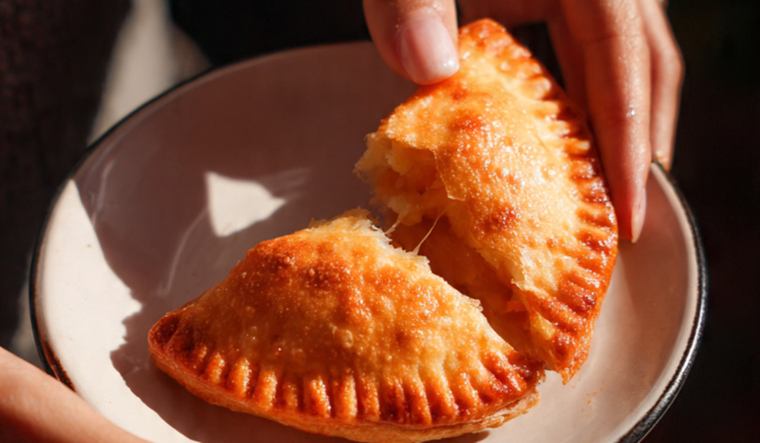 Empanadas de mozzarella caseras y fáciles, la receta definitiva Empanadas de mozzarella caseras y fáciles, la receta definitiva