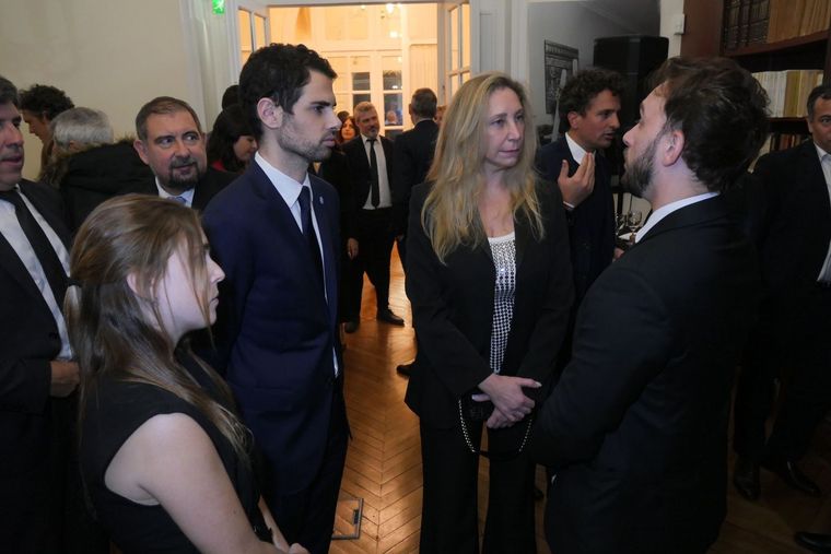Karina Milei en la Embajada argentina en Francia. Foto: Presidencia de la Nación