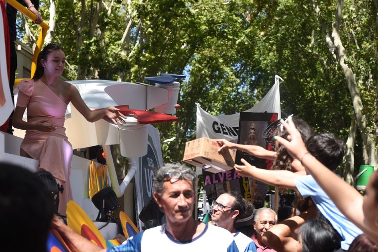 Los recorridos de la Vía Blanca y el carrusel modifican los del transporte público Foto: Maximiliano Ríos/MDZ