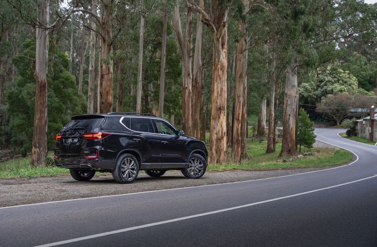 KGM Rexton 2026: más tecnología y seguridad para el SUV en todas sus ...