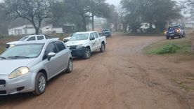 La Policía secuestró celulares, un automóvil y elementos vinculados a la causa por presunta explotación sexual.