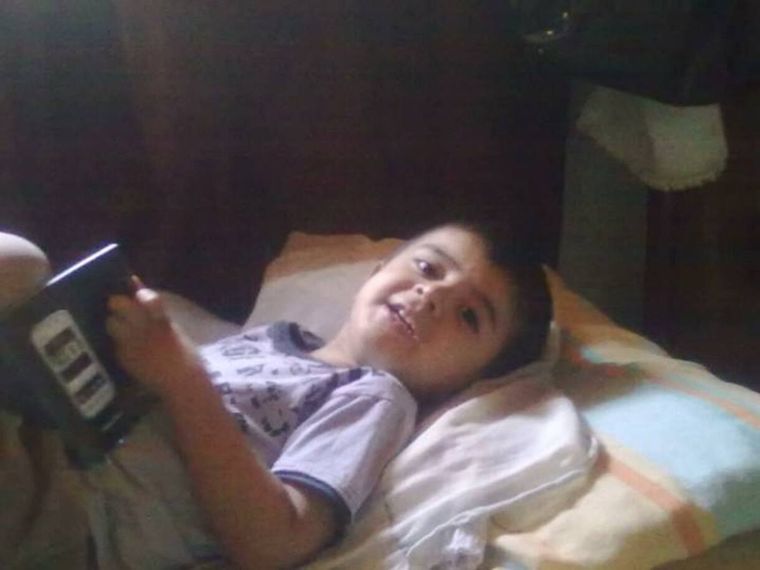 El pequeño estaba jugando cuando lo mataron Foto: Facebook