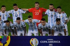 Cuti Romero (13), a la Premier League. Foto: @Argentina