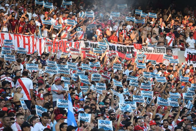 El Monumental estuvo repleto para ver a River. Foto: Télam
