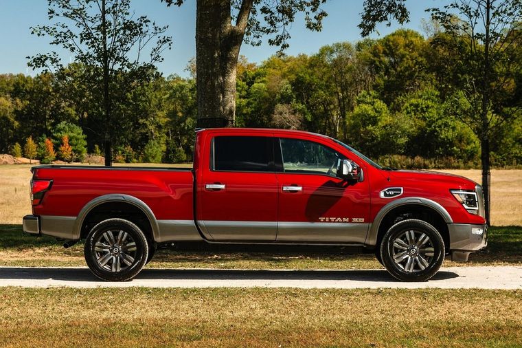 Nissan Titan