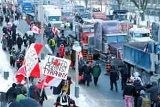 los antivacunas que colapsan ottawa se proponen derribar al gobierno de trudeau