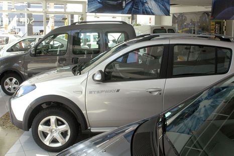 Este año se espera que el patentamiento de autos llegue a las 600.000 unidades, mostrando una relativa recuperación de la demanda. Este año se espera que el patentamiento de autos llegue a las 600.000 unidades, mostrando una relativa recuperación de la demanda.