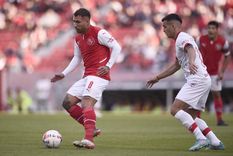 independiente vencio a huracan en avellaneda y le arruino la clasificacion independiente vencio a huracan en avellaneda y le arruino la clasificacion