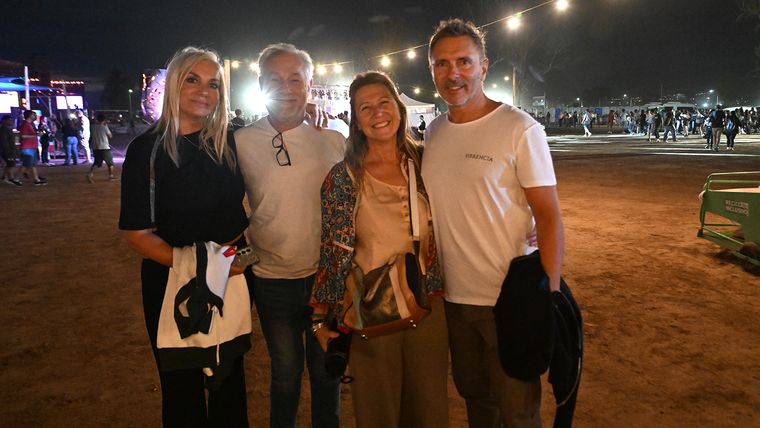 María Marta Montaldi, Carlos Montaldi, Andrea Banegas y Fabián Castracane. María Marta Montaldi, Carlos Montaldi, Andrea Banegas y Fabián Castracane.