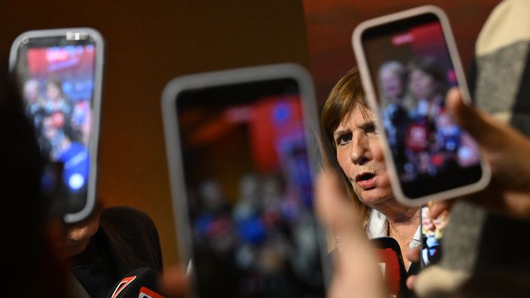 Patricia Bullrich, Hotel Sheraton (1)