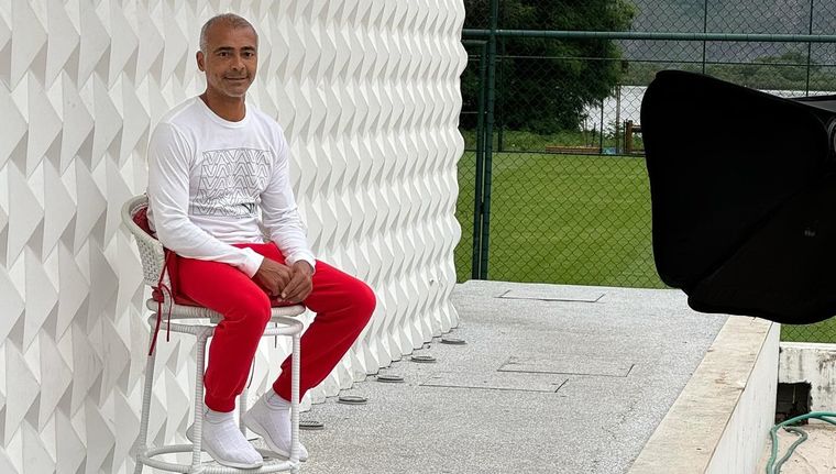 El brasilero palpitó la final de la Copa, que será en Río de Janiero. Foto: Instagram: @romariofaria