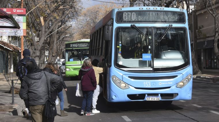 Se llevó adelante la audiencia de costos del transporte público. Foto: Rodrigo DAngelo / MDZ