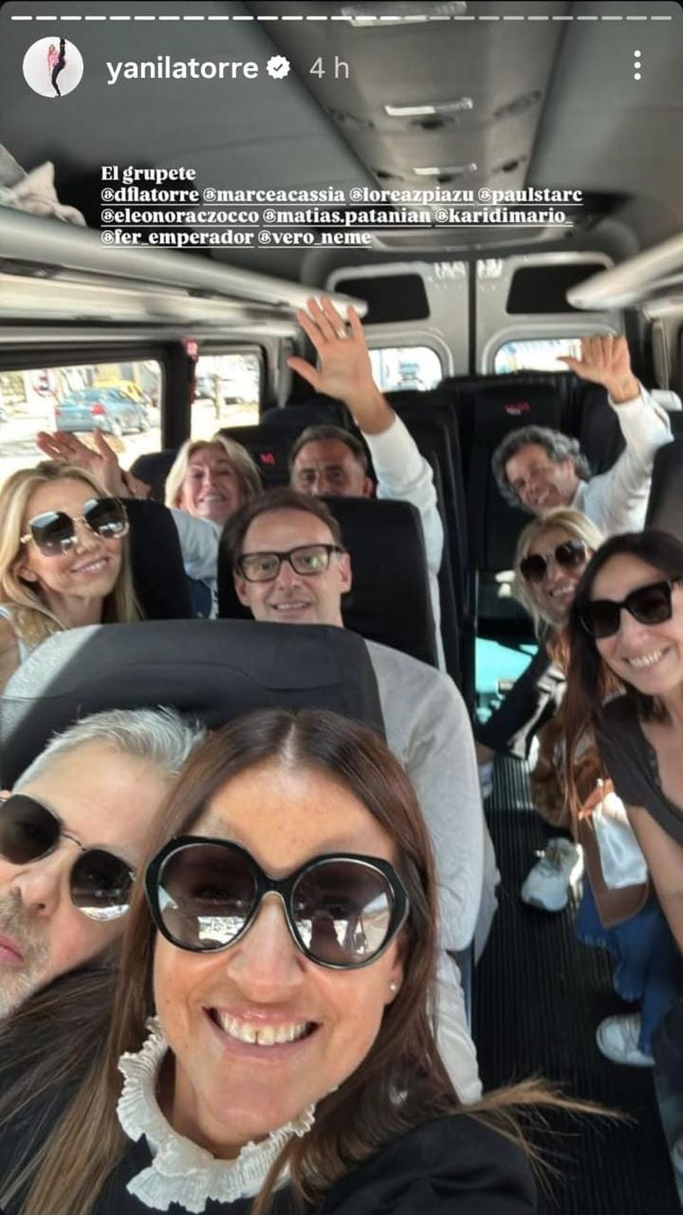 Yanina Latorre trasladándose en una trafic junto su marido y 4 matrimonios amigos. Yanina Latorre trasladándose en una trafic junto su marido y 4 matrimonios amigos.