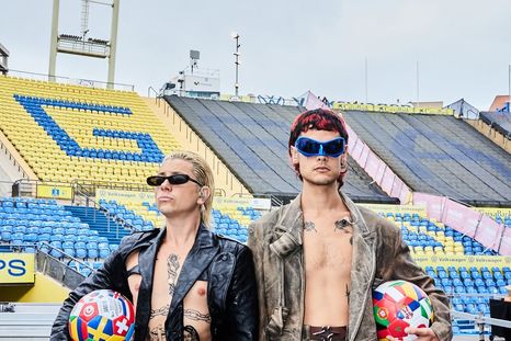 Ca7riel y Paco Amoroso. Ca7riel y Paco Amoroso.