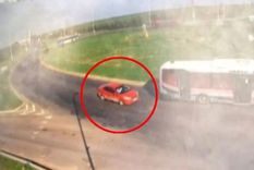 El Ford Ka de Caillava y Pérez quedó registrado en el ingreso a Resistencia. Foto: NA