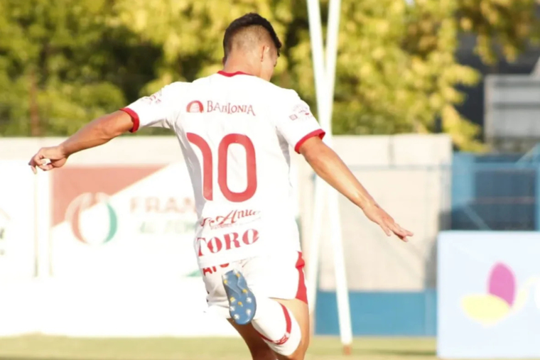 Huracán Las Heras y Gutiérrez salieron a escena este domingo en el Federal A. Foto: Archivo / Prensa Huracán