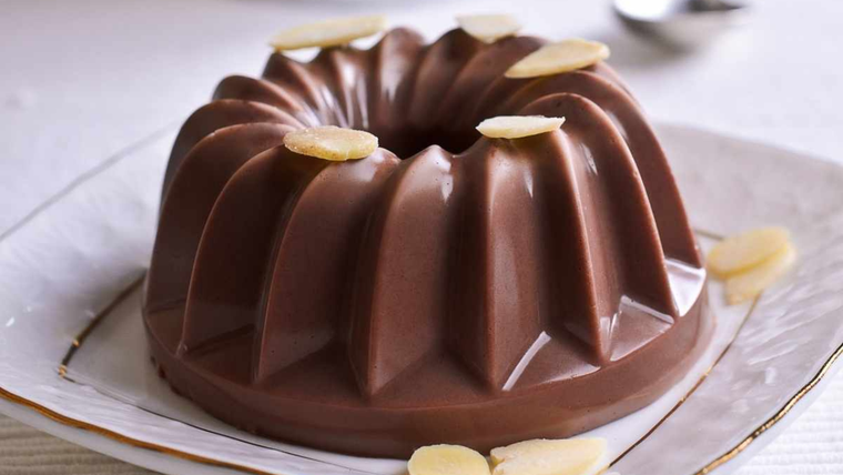 En algunas versiones de esta receta se agrega crema para mayor suavidad. En algunas versiones de esta receta se agrega crema para mayor suavidad.