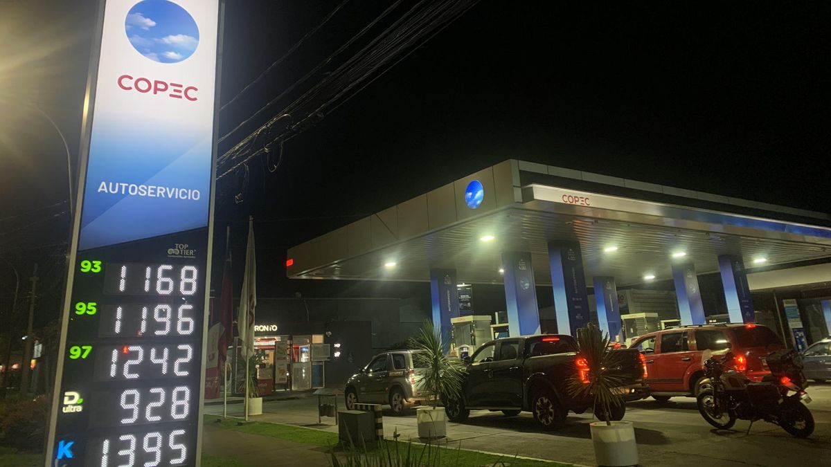 Chile aplica un aumento histórico en combustibles por la guerra en Oriente Medio
