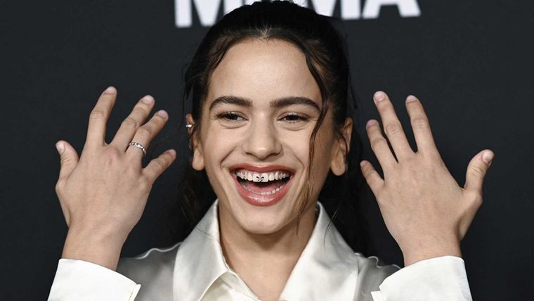 Luego de varias semanas de ausencia, Rosalía reapareció en sus redes sociales.