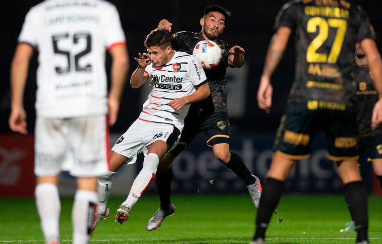 Platense vs Newells Platense vs Newells Foto: Platense