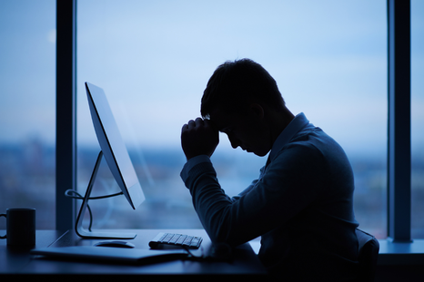 La ciencia explica qué significa hablar solo de trabajo.