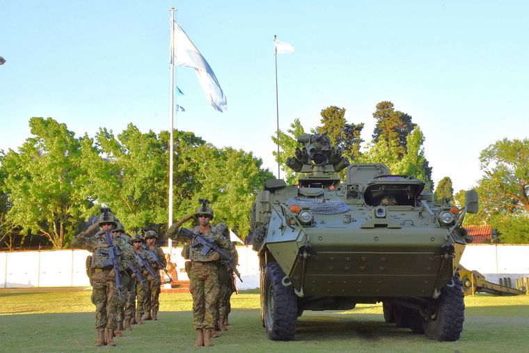 Cuánto cobran las Fuerzas Armadas tras el aumento. Cuánto cobran las Fuerzas Armadas tras el aumento.