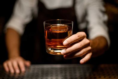 MDZol | India irrumpió en la industria de whisky y es un modelo a seguir para la Argentina Foto: Travel + Leisure