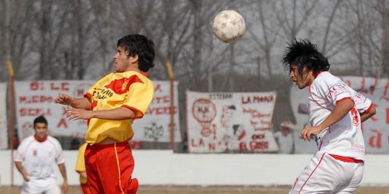 Huracán se reivindicó con una goleada ante el Cicles Club Lavalle. Foto: Nacho Gaffuri / MDZ
