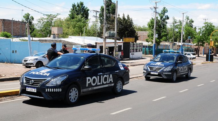 Cuatro efectivos se encuentran incomunicados Foto: ALF PONCE MERCADO / MDZ