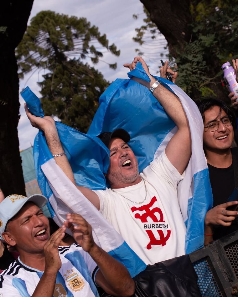 La Fórmula 1 destacó el show de Franco Colapinto en Buenos Aires y despertó expectativas. La Fórmula 1 destacó el show de Franco Colapinto en Buenos Aires y despertó expectativas.