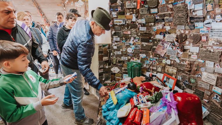 Un millón de personas visitan cada año el santuario de la Difunta Correa en San Juan. Foto: Turismo de la Nación. Un millón de personas visitan cada año el santuario de la Difunta Correa en San Juan. Foto: Turismo de la Nación.